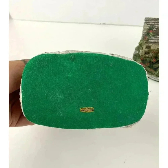 Lot of 5 VTG River Road Collection Ceramic Cottages Houses 90's Gordon Design 4" - Picture 11 of 16